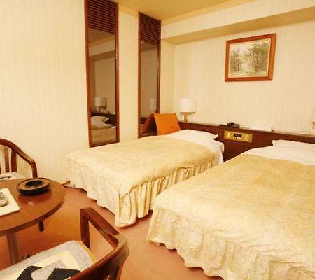 Akabane Plaza Hotel Tokyo Esterno foto